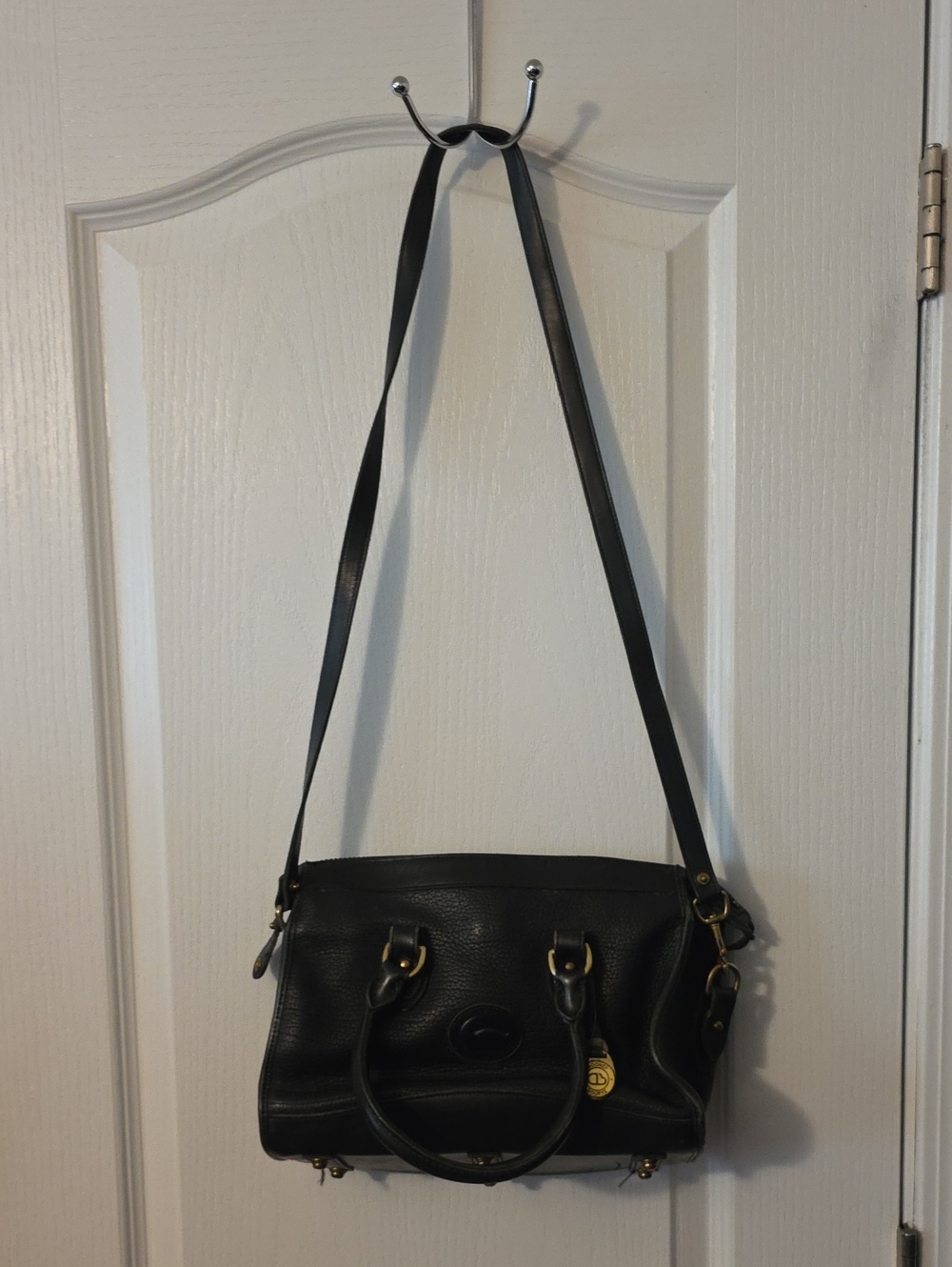 Vintage Dooney & Bourke Black Leather Crossbody Satchel - Women's Bag